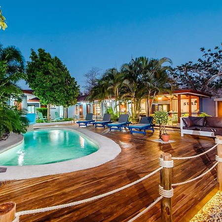 Sirena Serena B&B And Retreat Tamarindo Exterior photo
